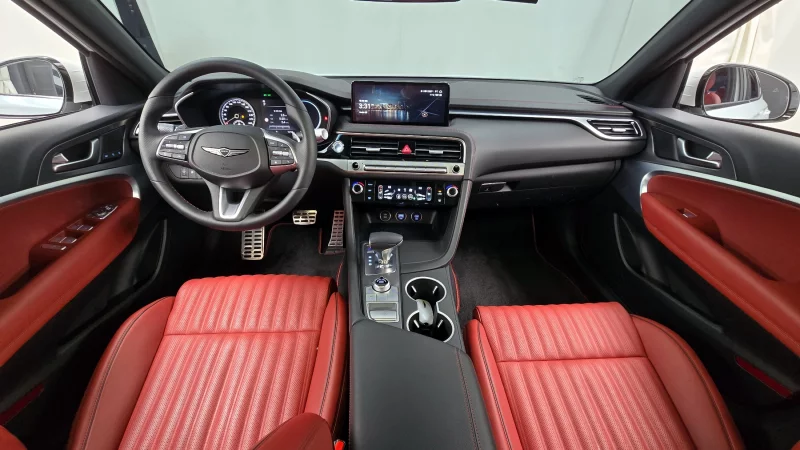 Genesis G70