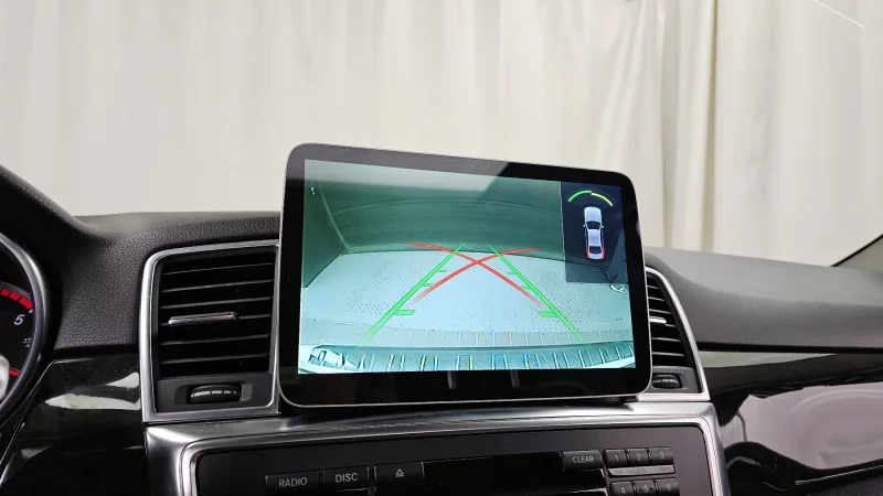 Mercedes-Benz M-class