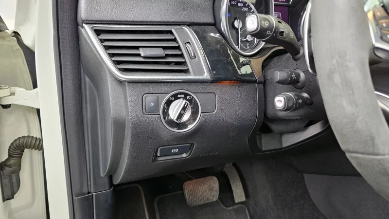 Mercedes-Benz M-class