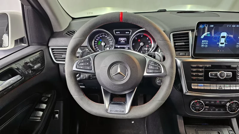 Mercedes-Benz M-class