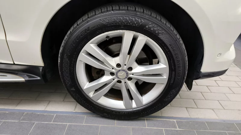 Mercedes-Benz M-class