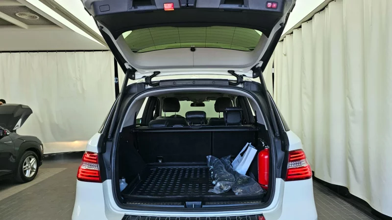 Mercedes-Benz M-class