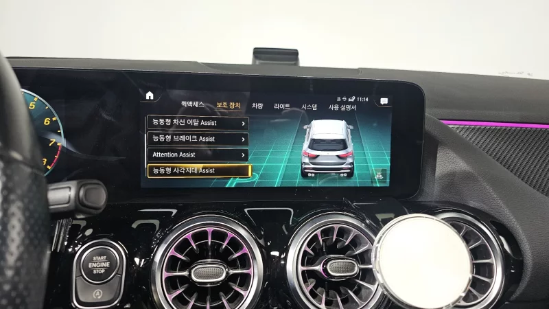 Mercedes-Benz GLA-Class