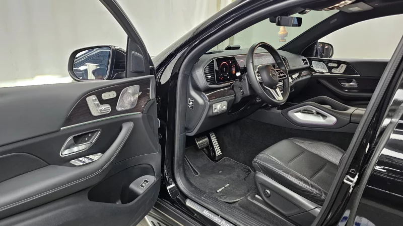 Mercedes-Benz GLE-Class