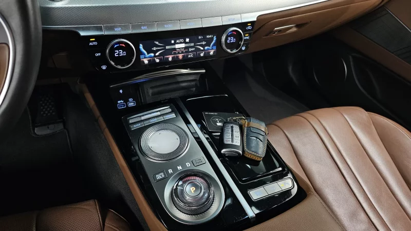 Genesis Electrified G80