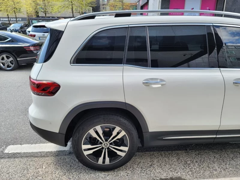 Mercedes-Benz GLB-Class