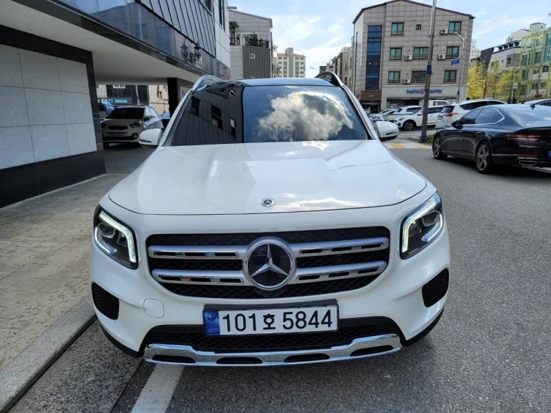 Mercedes-Benz GLB-Class