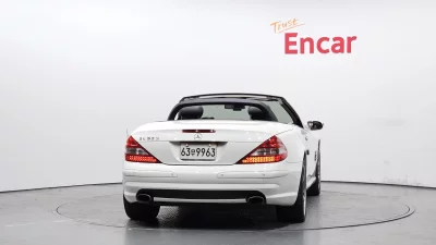 Mercedes-Benz SL-Class