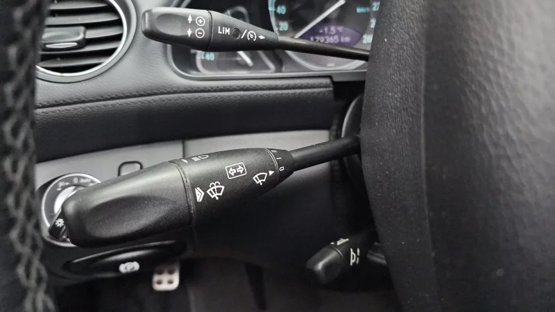 Mercedes-Benz SL-Class