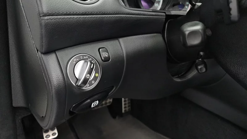 Mercedes-Benz SL-Class