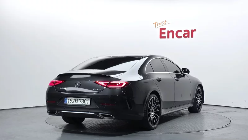 Mercedes-Benz CLS-Class