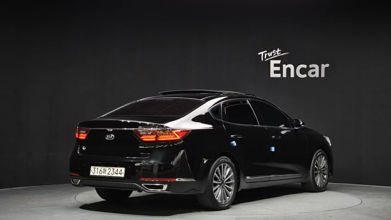 Kia K7