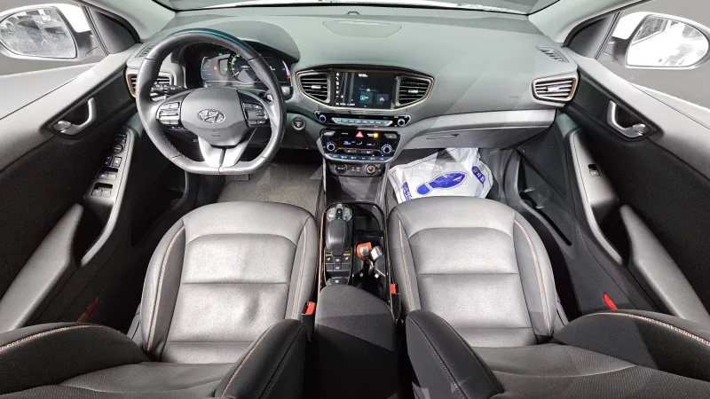Hyundai Ioniq