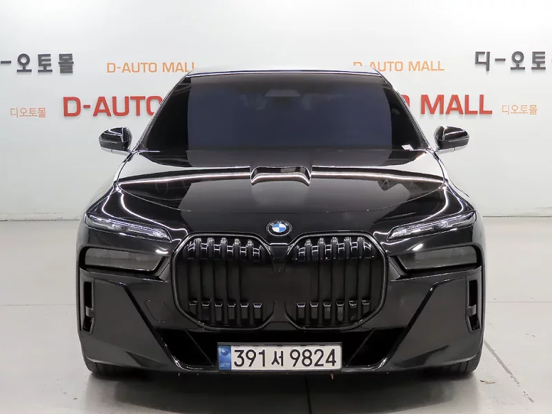 BMW 7-Series