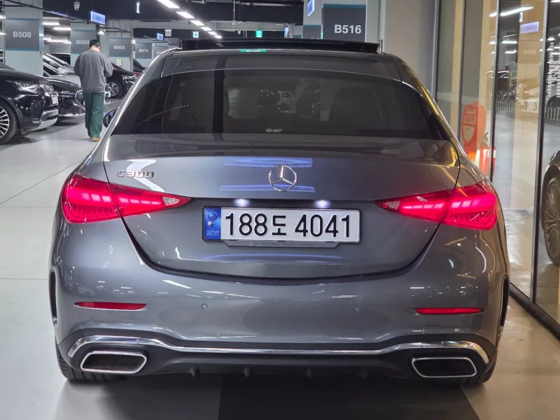 Mercedes-Benz C-Class