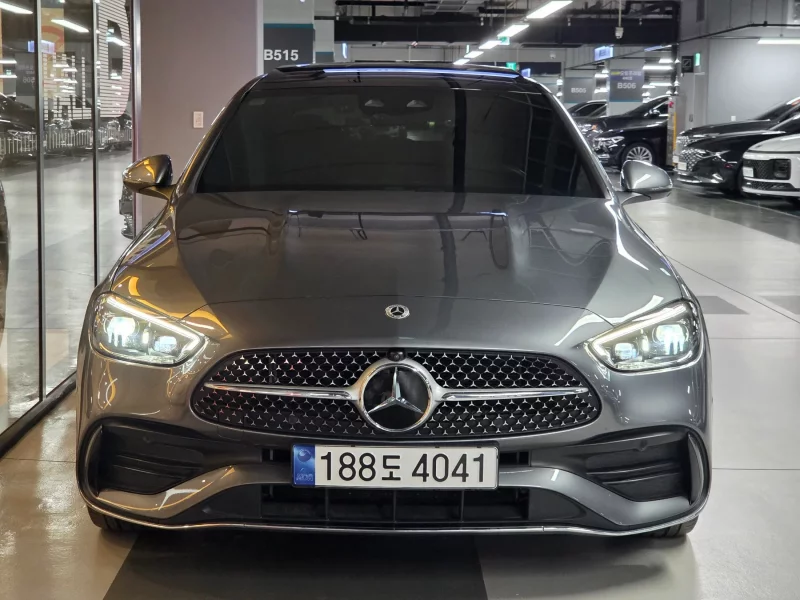 Mercedes-Benz C-Class