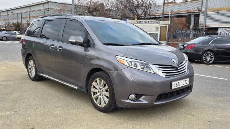 Toyota SIENNA