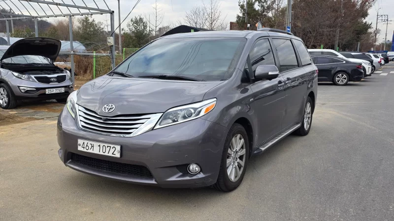 Toyota SIENNA