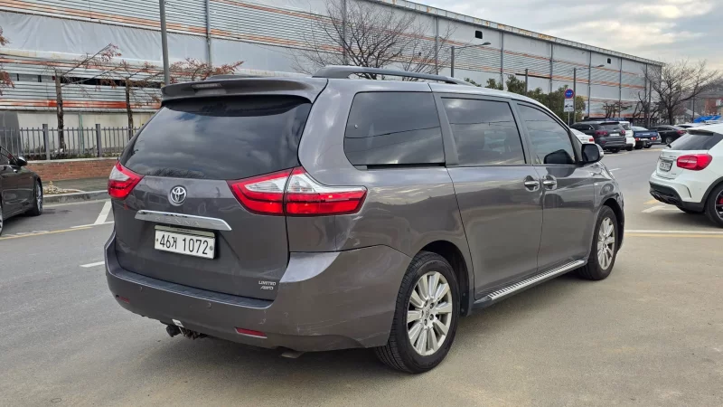 Toyota SIENNA
