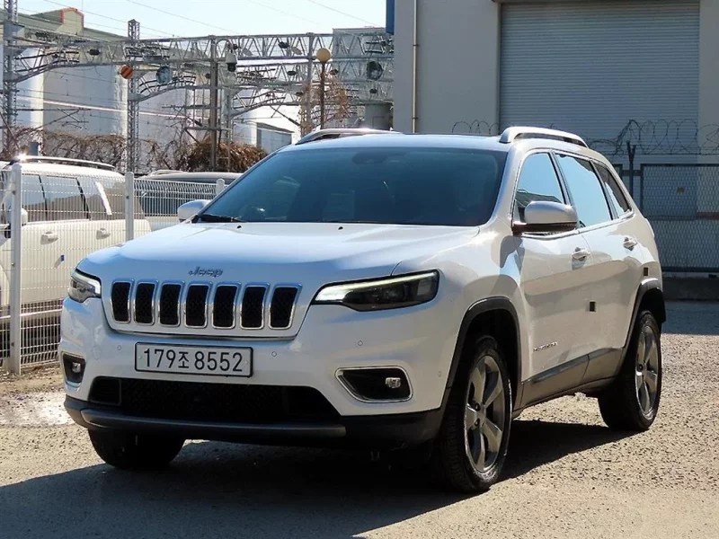 Jeep CHEROKEE