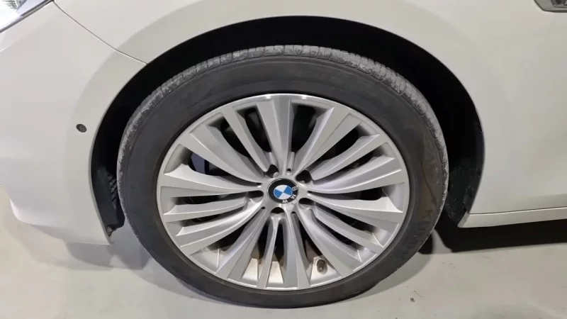 BMW 5-Series Gran Turismo