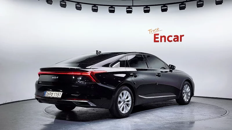 Kia K8