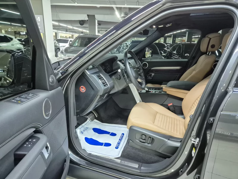 Land Rover DISCOVERY