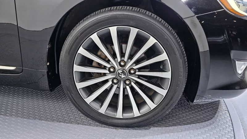 Kia K7