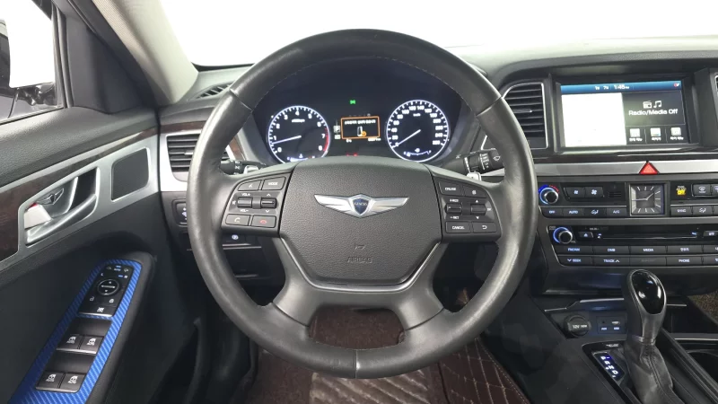Hyundai Genesis