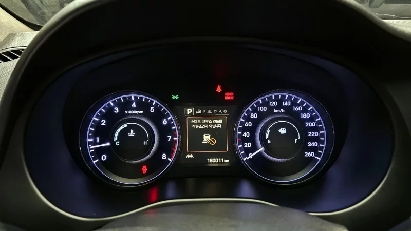 Hyundai Aslan