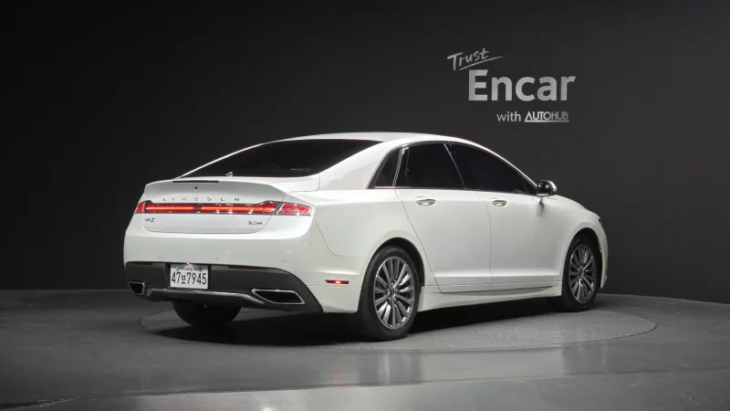Lincoln MKZ