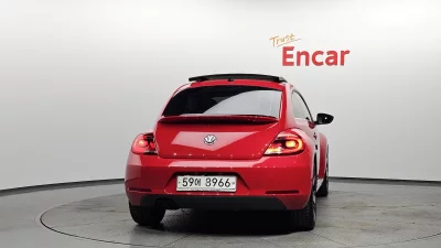 Volkswagen BEETLE
