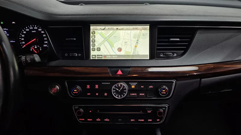 Kia K7