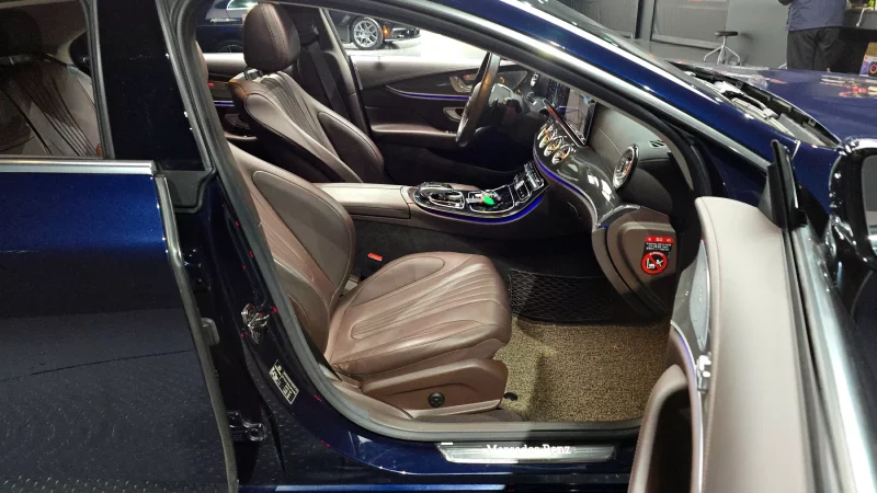 Mercedes-Benz CLS-Class