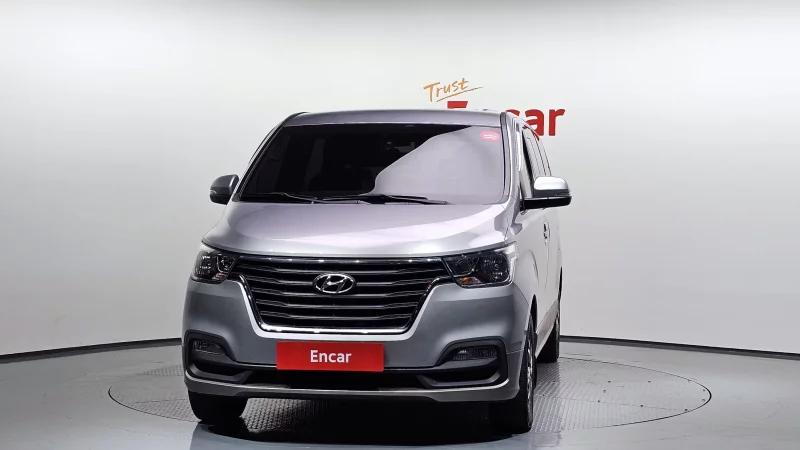 Hyundai Grand Starex