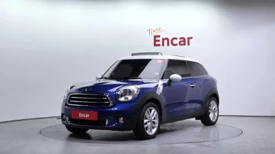 MINI Paceman