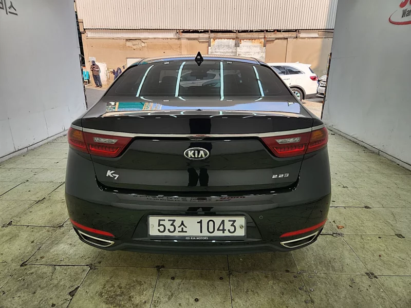 Kia K7