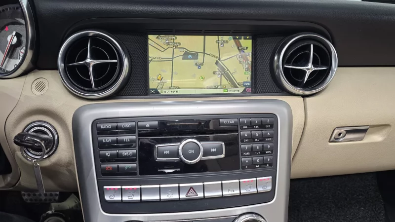 Mercedes-Benz SLK-Class