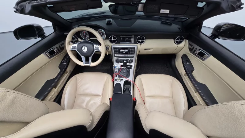 Mercedes-Benz SLK-Class