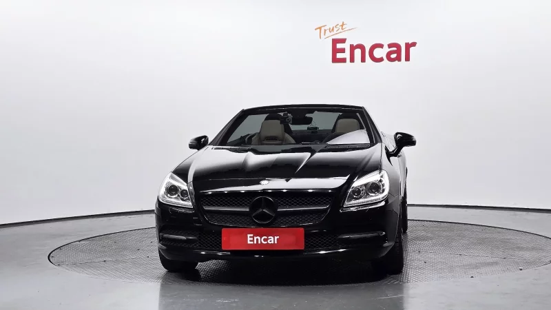 Mercedes-Benz SLK-Class