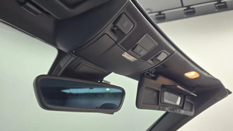 Mercedes-Benz SLK-Class