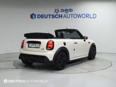 MINI Cooper Convertible
