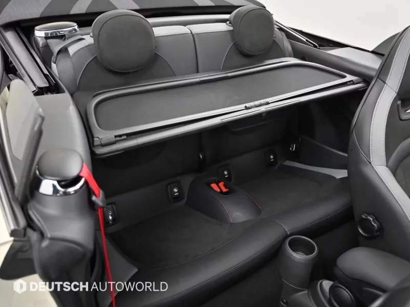 MINI Cooper Convertible