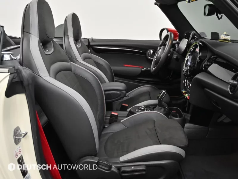 MINI Cooper Convertible