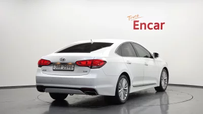 Hyundai Aslan