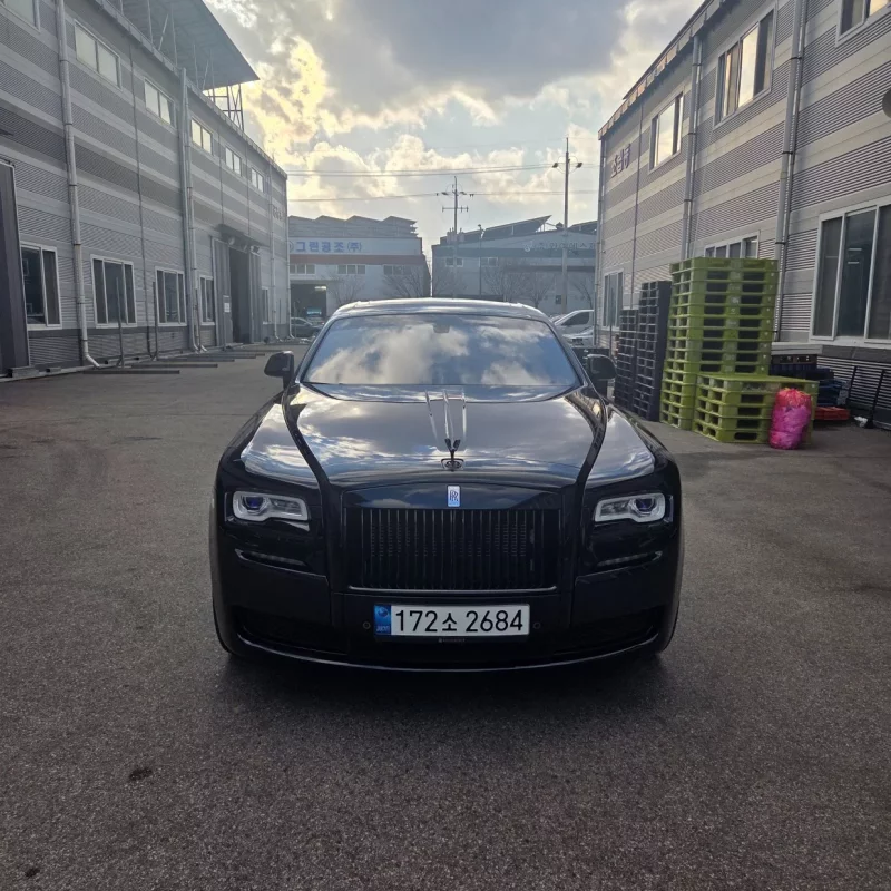 Rolls-Royce GHOST