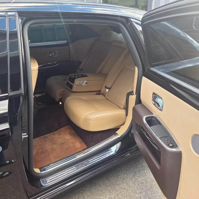 Rolls-Royce GHOST