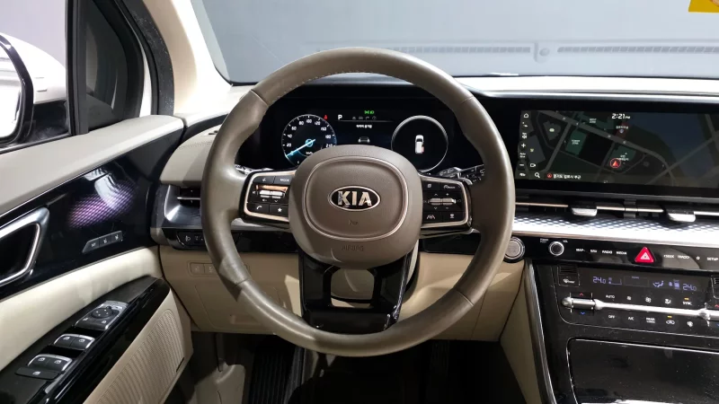 Kia Carnival