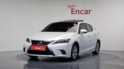 Lexus CT200h