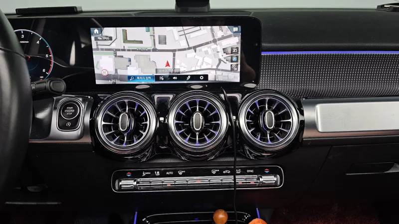 Mercedes-Benz GLB-Class